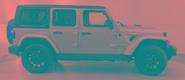 Used 2023 Jeep Wrangler Unlimited Sahara AWD/4WD image 2