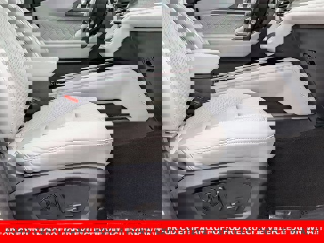 Certified 2025 Ford Explorer Platinum w/ Ultimate Package image 27