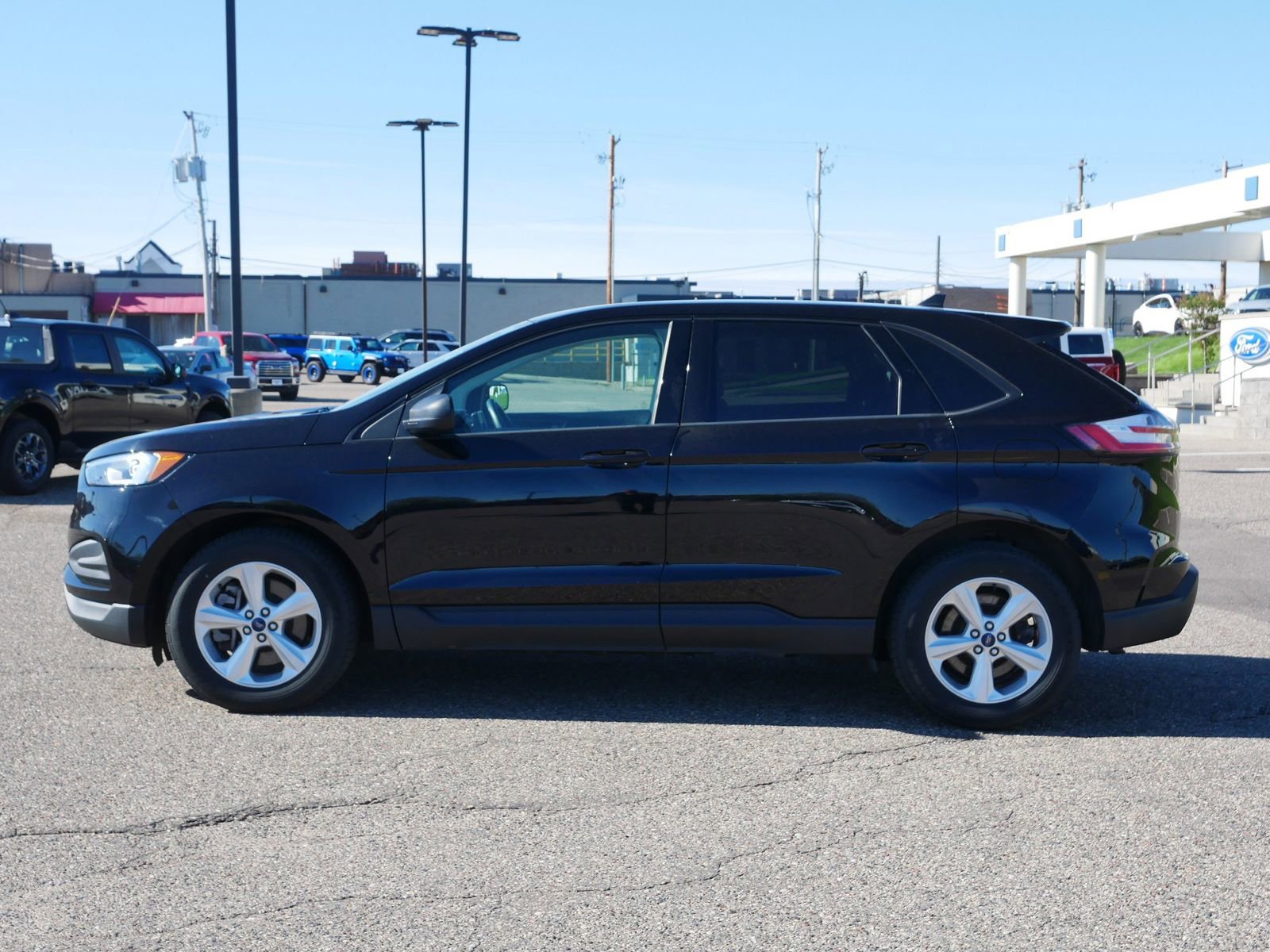Certified 2022 Ford Edge SE AWD/4WD image 2