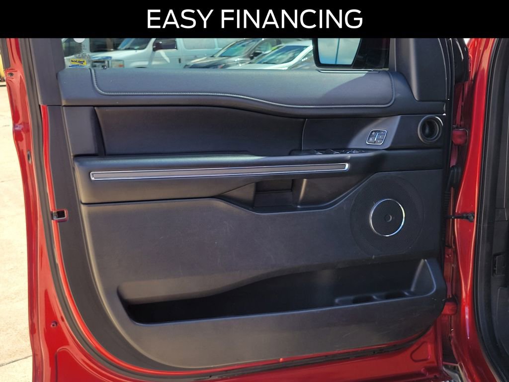 Certified 2019 Ford Expedition XLT w/ Equipment Group 202A RWD image 20
