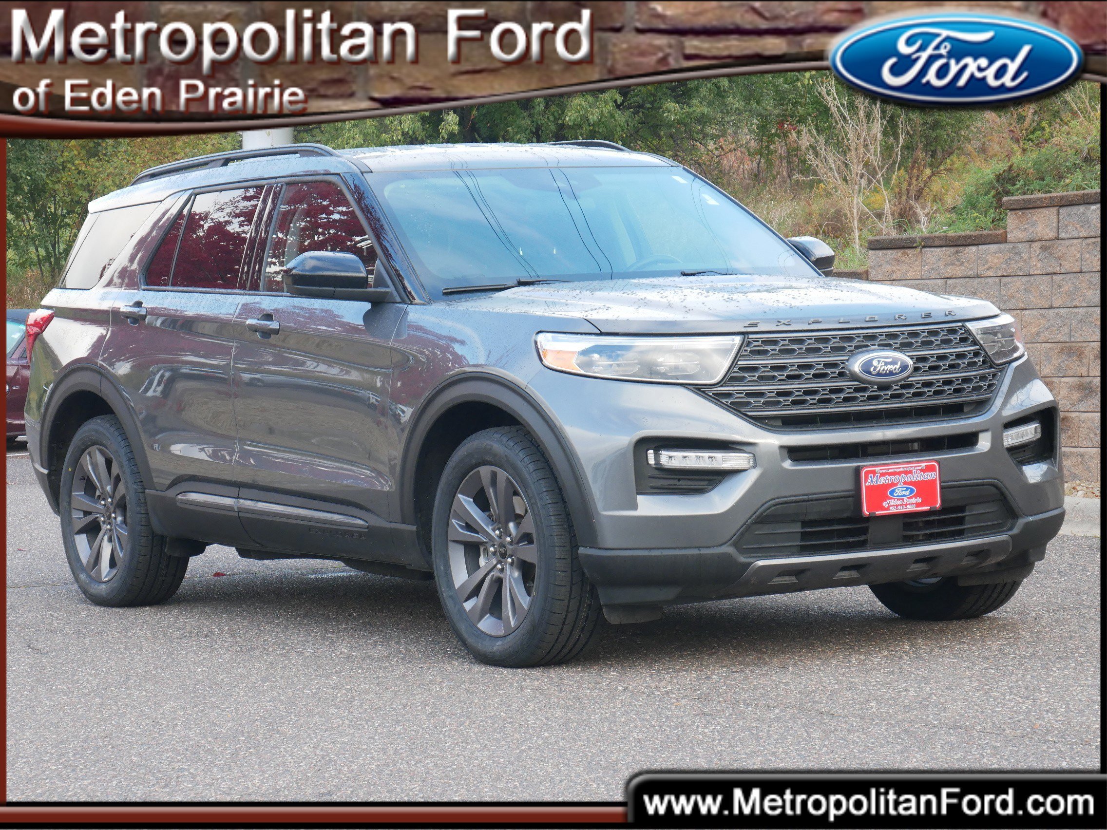Certified 2023 Ford Explorer XLT w/ Equipment Group 202A image 6