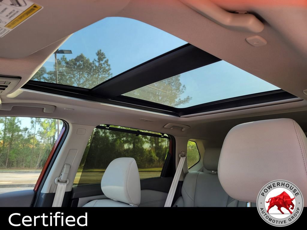 Used 2024 Nissan Rogue SL w/ SL Premium Package image 25