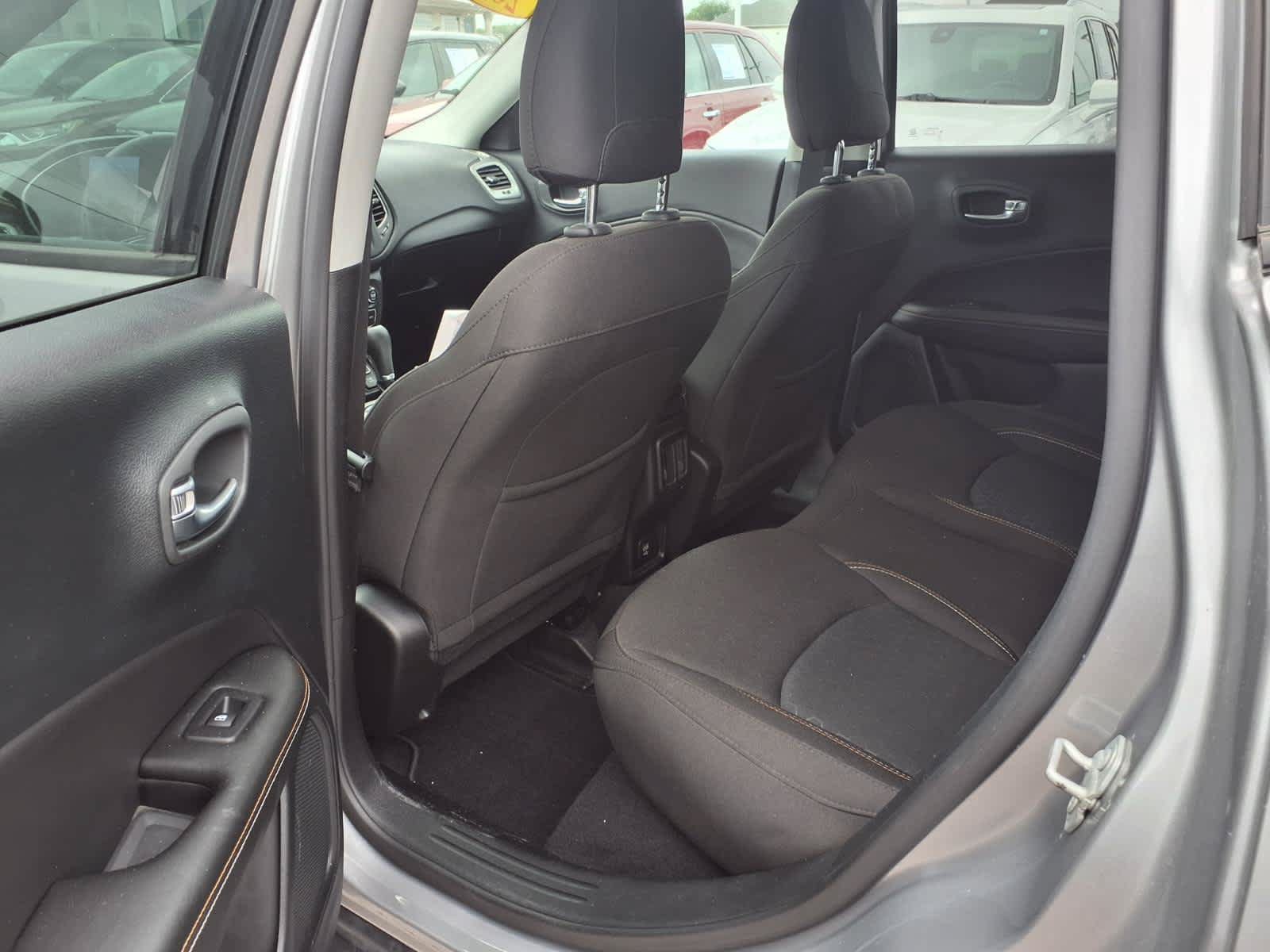 Used 2020 Jeep Compass Sport AWD/4WD image 18