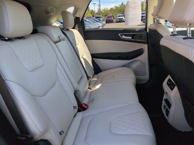 Certified 2024 Ford Edge Titanium w/ Equipment Group 301A AWD/4WD image 18