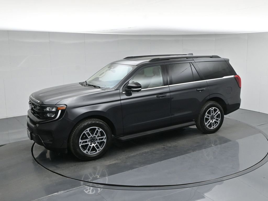 Certified 2025 Ford Expedition Active image 21