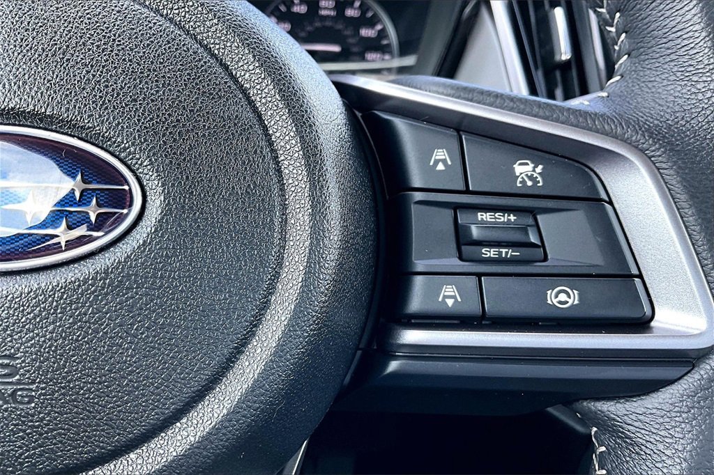 Used 2025 Subaru Outback Premium w/ Popular Package #1A image 19