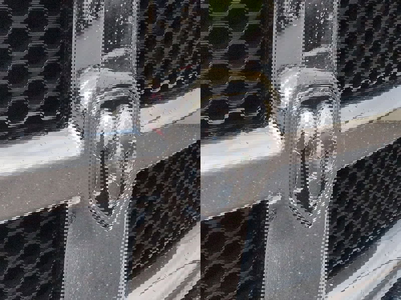 Used 2018 RAM 3500 Tradesman w/ Chrome Appearance Group image 12