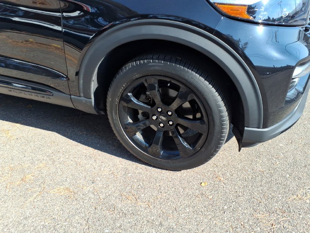 Certified 2024 Ford Explorer ST-Line w/ Class IV Trailer Tow Package AWD/4WD image 5