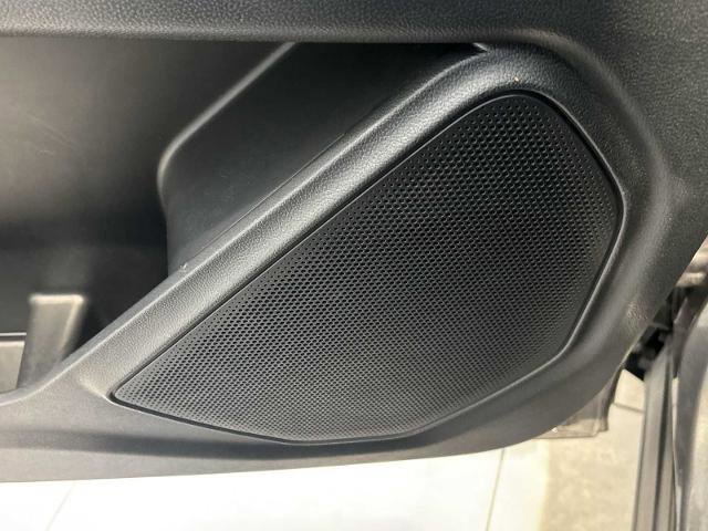 Certified 2022 Ford Explorer XLT w/ Equipment Group 202A image 25