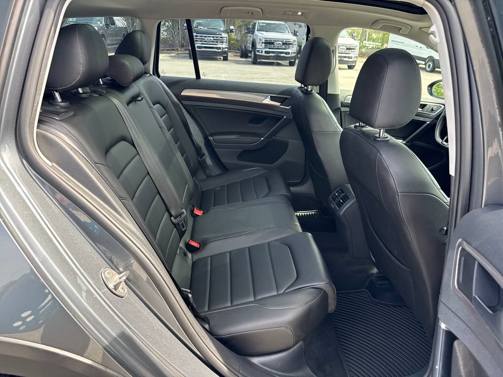Used 2019 Volkswagen Golf Alltrack SEL AWD/4WD image 26