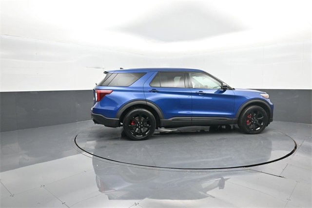 Certified 2022 Ford Explorer ST w/ Equipment Group 401A image 8