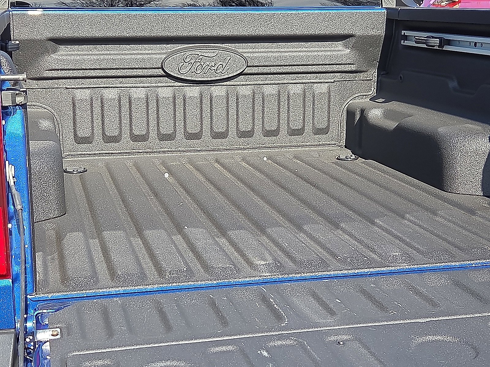 Certified 2024 Ford Maverick Lariat w/ Black Appearance Package image 8