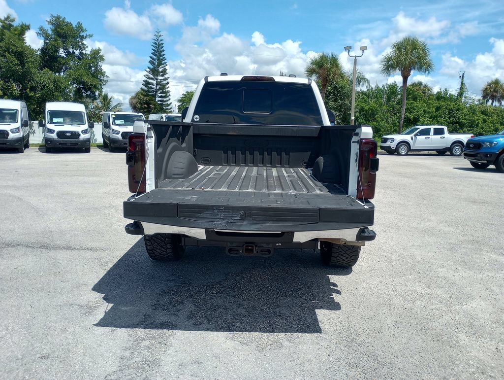 Certified 2025 Ford F250 Lariat w/ Lariat Ultimate Package AWD/4WD image 14