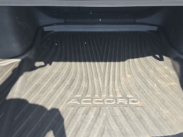 Used 2025 Honda Accord SE image 10