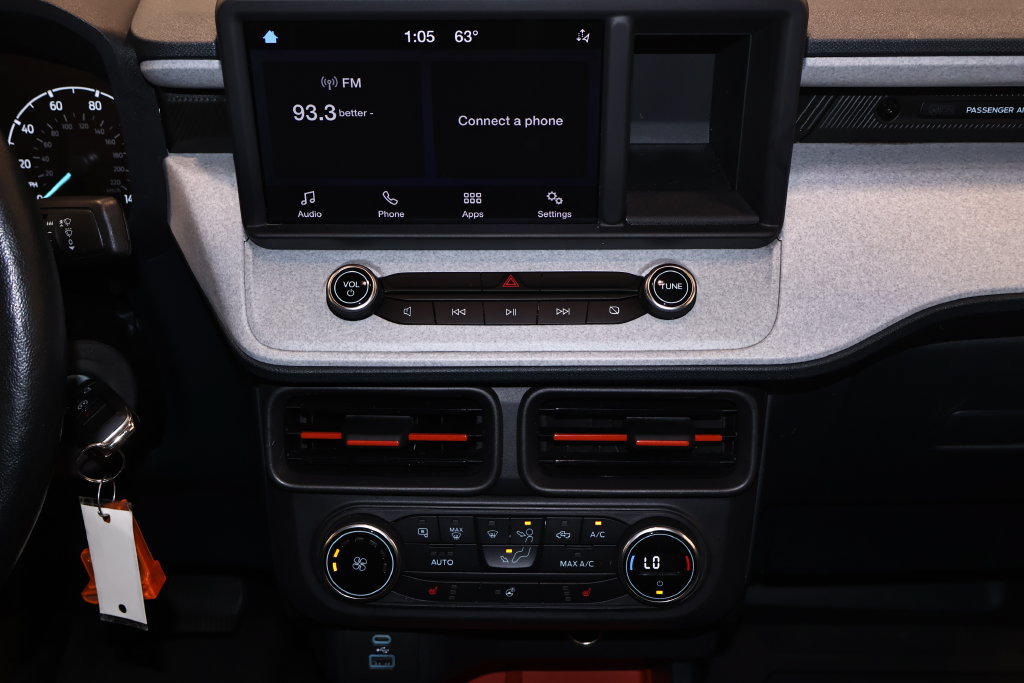 Certified 2022 Ford Maverick XLT w/ XLT Luxury Package FWD image 25