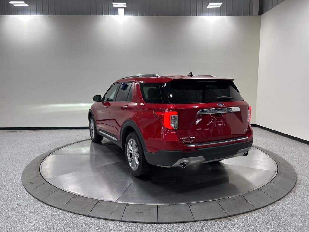 Certified 2024 Ford Explorer Limited w/ Equipment Group 301A AWD/4WD image 9