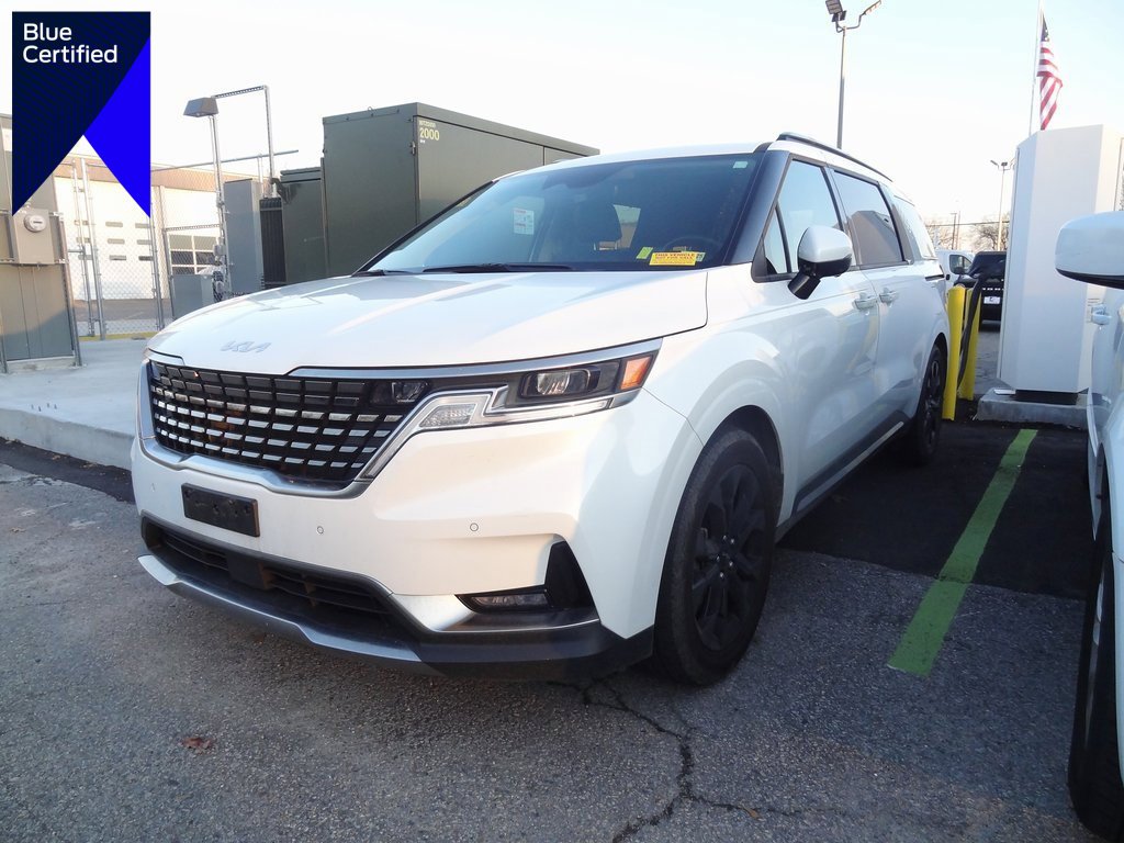 Used 2023 Kia Carnival SX
