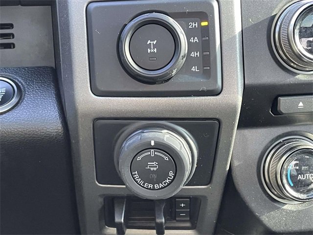 Certified 2018 Ford F150 Raptor w/ Equipment Group 802A Luxury image 29