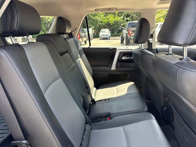 Used 2022 Toyota 4Runner SR5 Premium w/ Moonroof Package AWD/4WD image 30