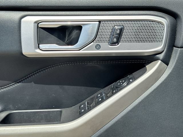 Certified 2023 Ford Explorer Limited RWD image 13