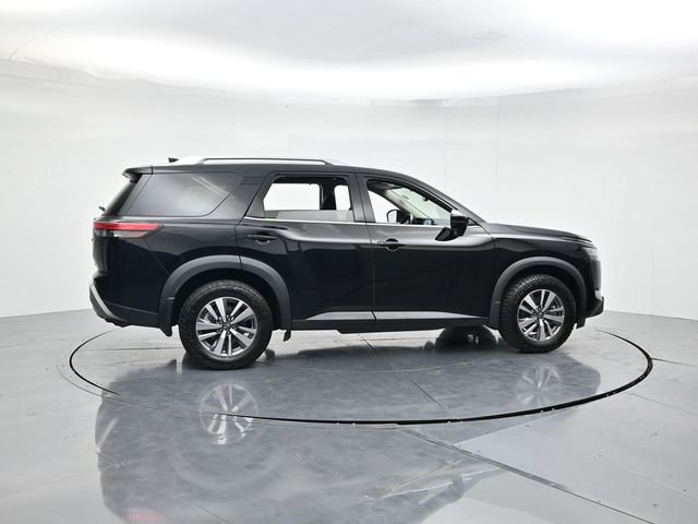 Used 2022 Nissan Pathfinder SL video 2