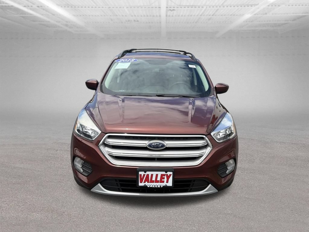 Certified 2018 Ford Escape SE w/ SE Sync 3 Package FWD image 3