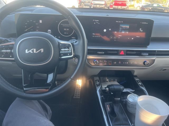 Used 2025 Kia Sorento SX FWD image 15