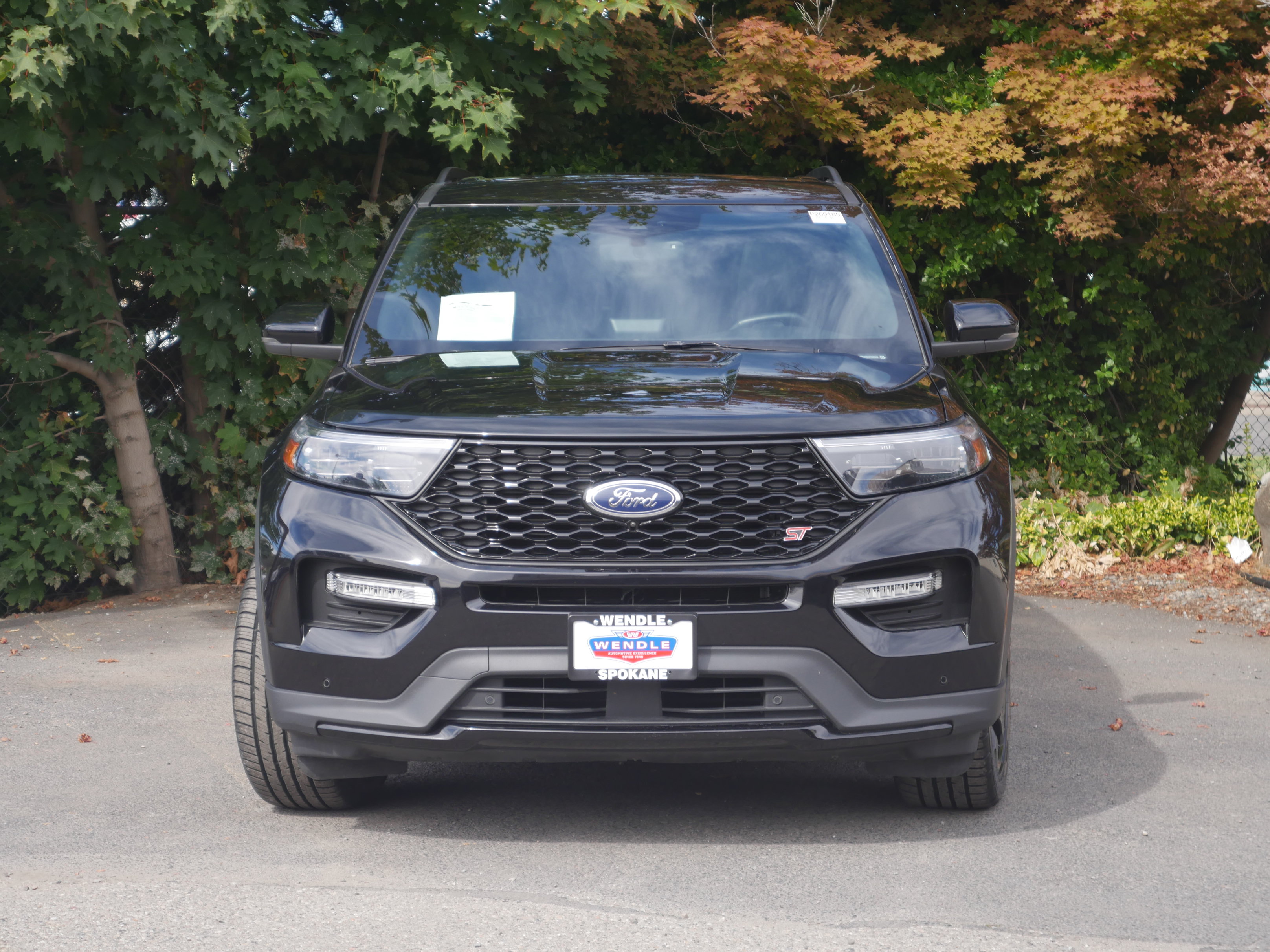 Certified 2023 Ford Explorer ST w/ Technology Package AWD/4WD image 26