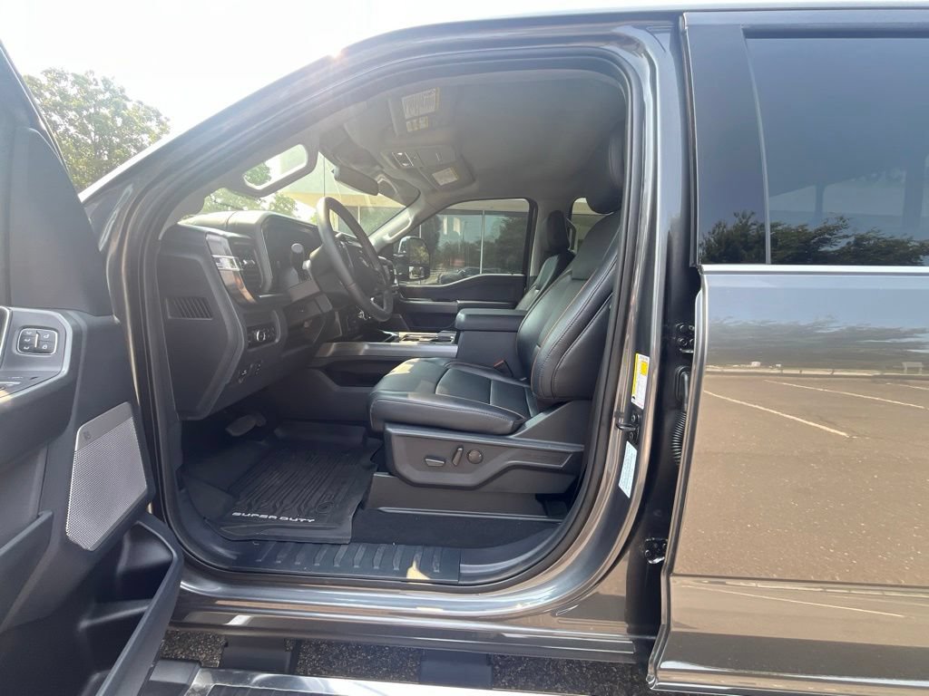 Certified 2026 Ford F250 Lariat w/ Chrome Package AWD/4WD image 9