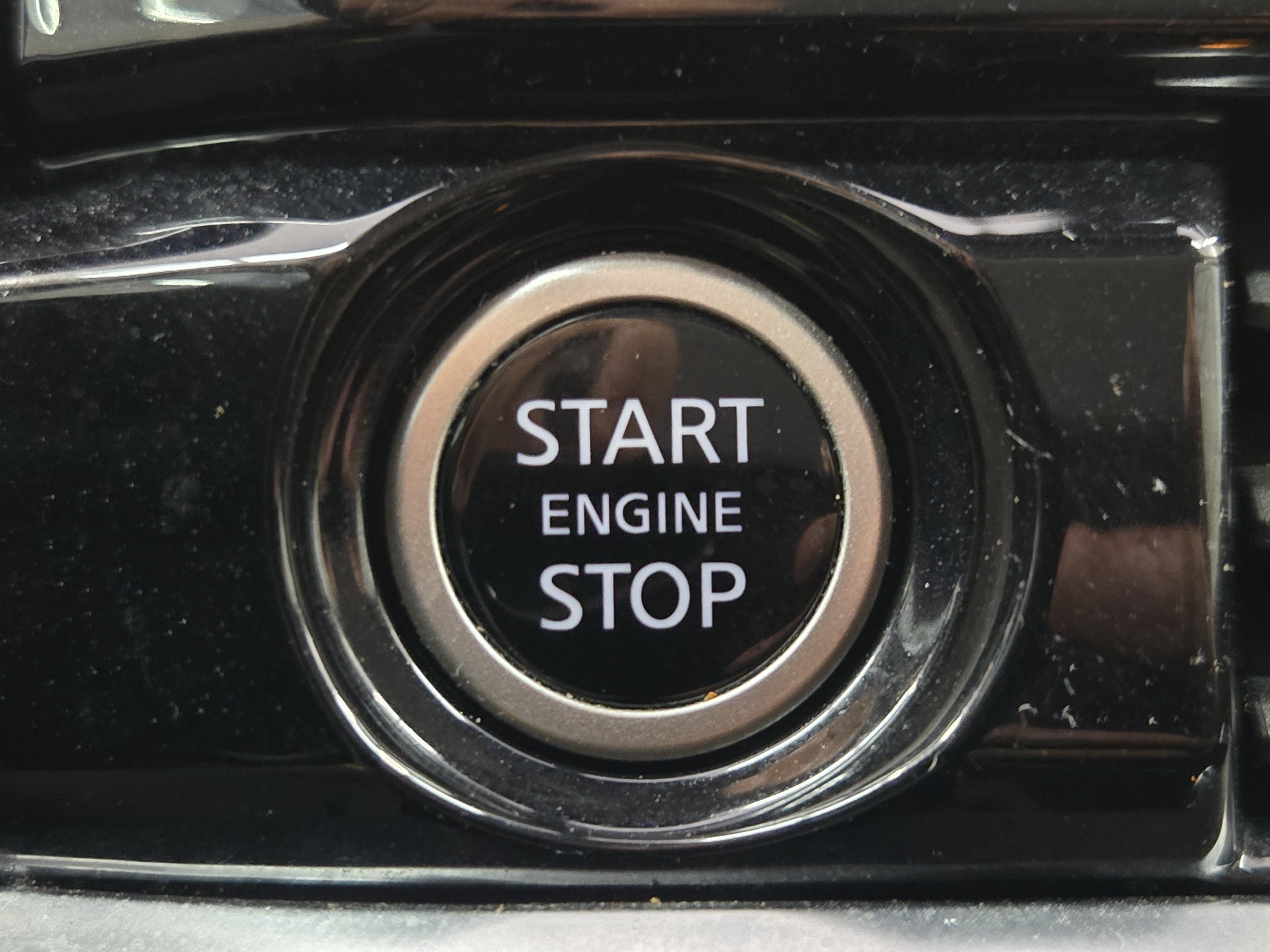 Used 2023 Nissan Pathfinder SV FWD image 23