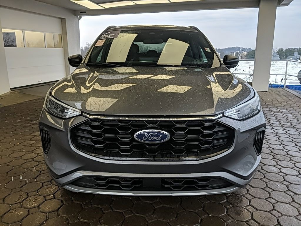 Certified 2024 Ford Escape ST-Line w/ Tech Pack #1 image 2
