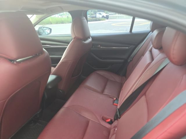Used 2023 MAZDA MAZDA3 s FWD image 8