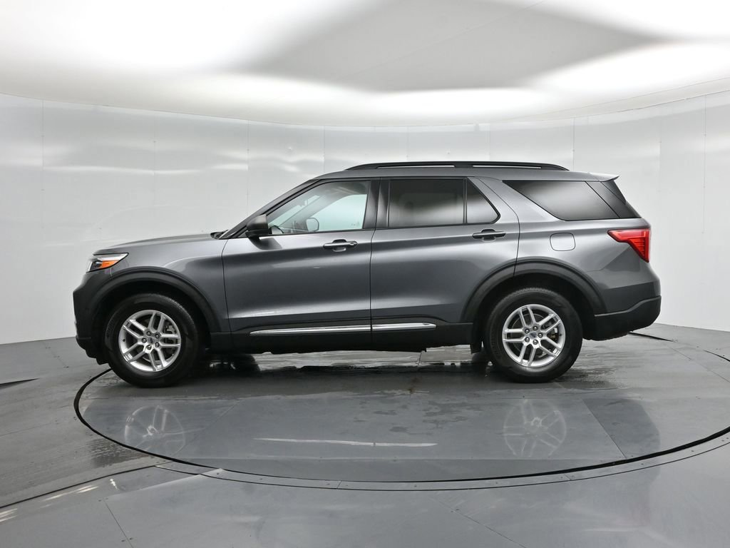 Certified 2022 Ford Explorer XLT w/ Class IV Trailer Tow Package image 21