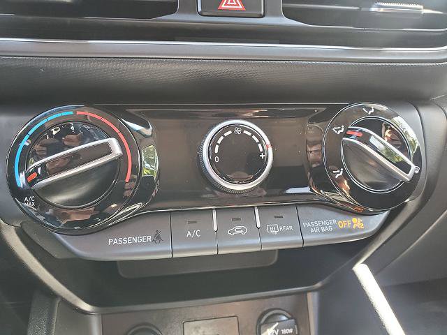 Used 2023 Hyundai Kona SEL FWD image 24