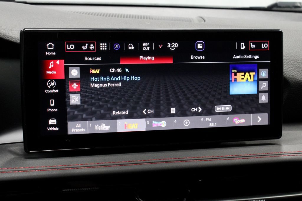 Used 2024 Dodge Hornet R/T AWD/4WD image 3