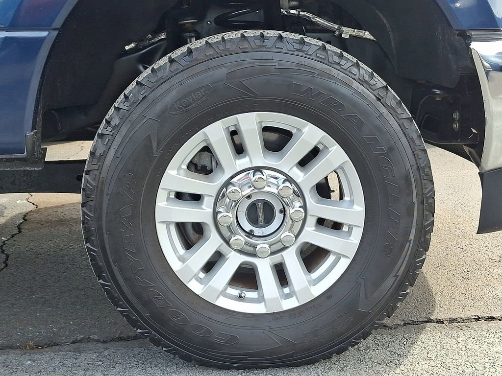 Certified 2017 Ford F250 XLT w/ XLT Value Package image 8