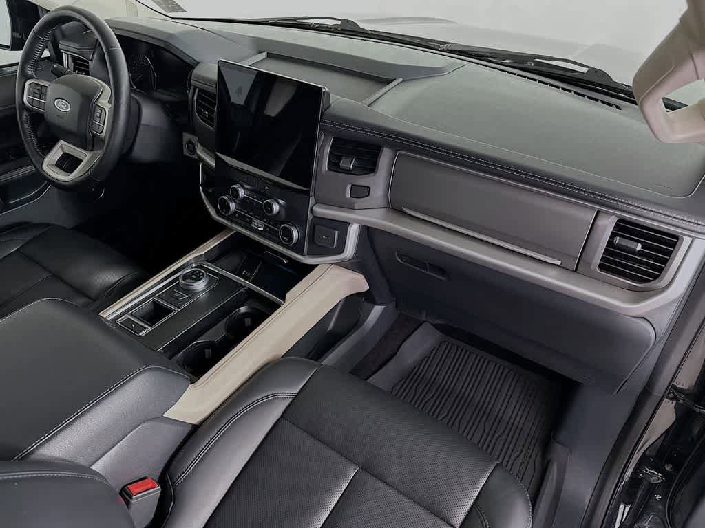 Certified 2022 Ford Expedition XLT RWD image 33
