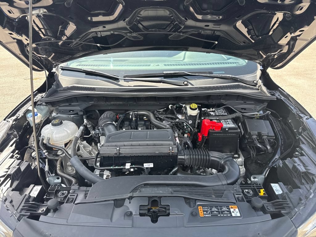 Certified 2025 Ford Escape ST-Line FWD image 27