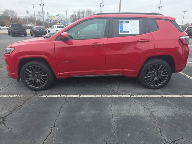 Used 2023 Jeep Compass Limited AWD/4WD image 4