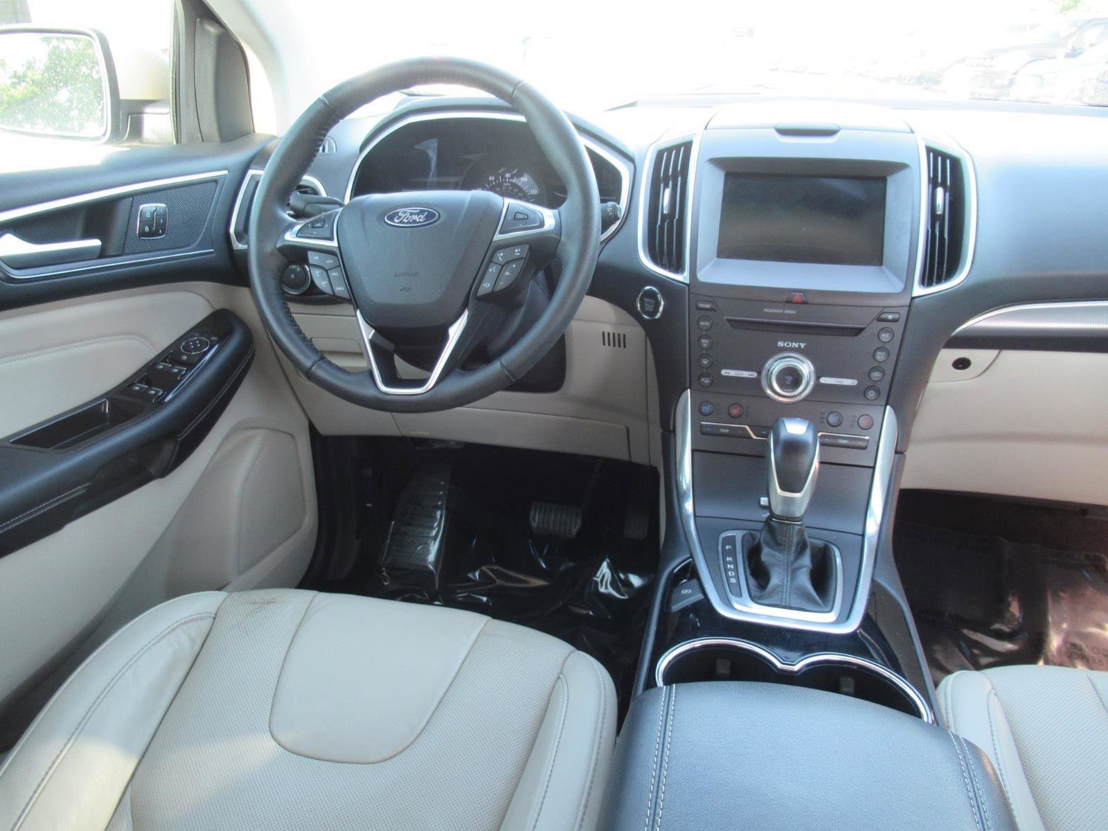 Certified 2017 Ford Edge Titanium w/ Equipment Group 301A image 13