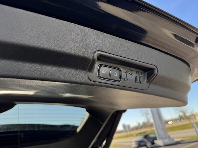 Certified 2022 Ford Explorer XLT w/ Equipment Group 202A image 42