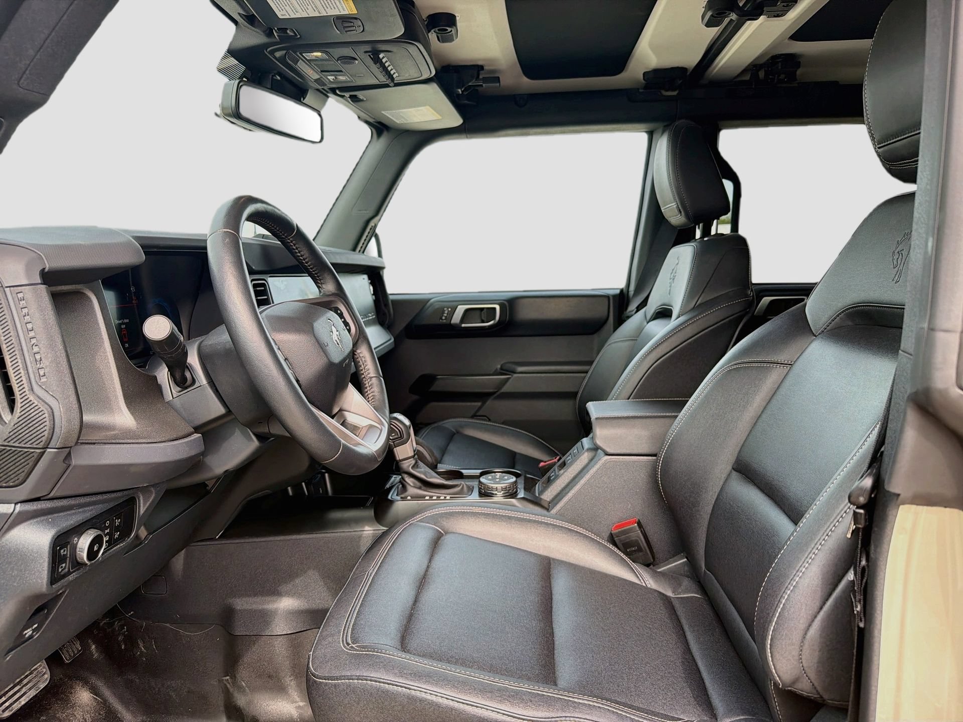 Certified 2025 Ford Bronco Badlands AWD/4WD image 21