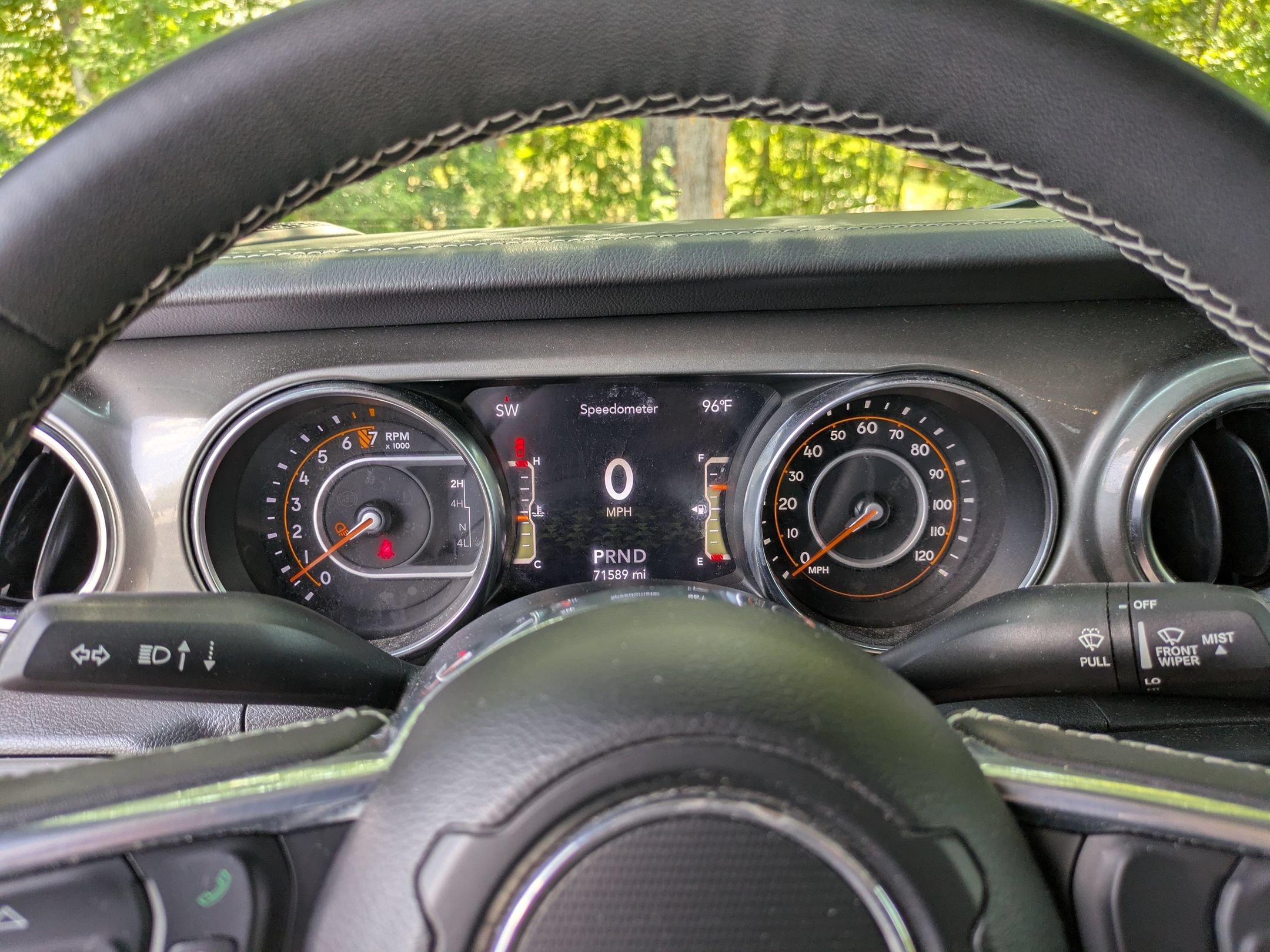 Used 2023 Jeep Gladiator Overland AWD/4WD image 15