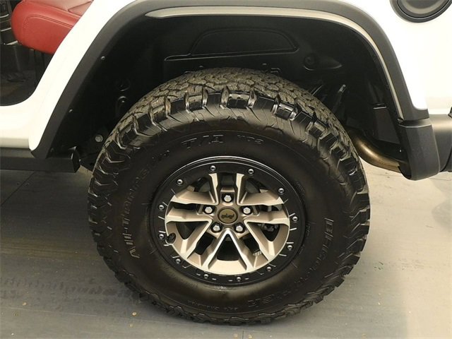Used 2024 Jeep Wrangler Unlimited Rubicon 392 image 9