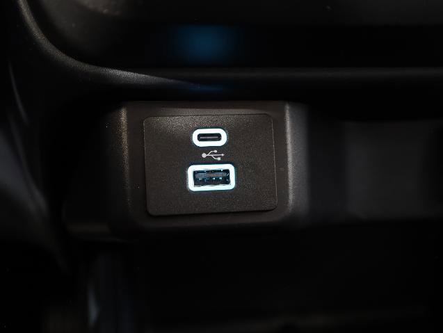 Certified 2024 Ford Maverick Tremor w/ Tremor Off-Road Package AWD/4WD image 32