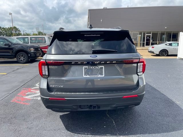 Certified 2025 Ford Explorer Active RWD image 6