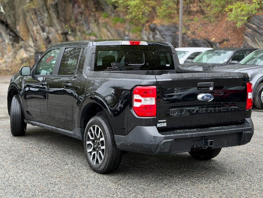 Certified 2024 Ford Maverick Lariat FWD image 3