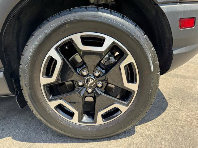 Certified 2023 Ford Bronco Sport Outer Banks w/ Tech Package AWD/4WD image 9