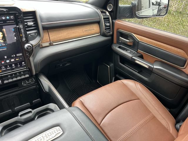 Used 2022 RAM 2500 Limited AWD/4WD image 18