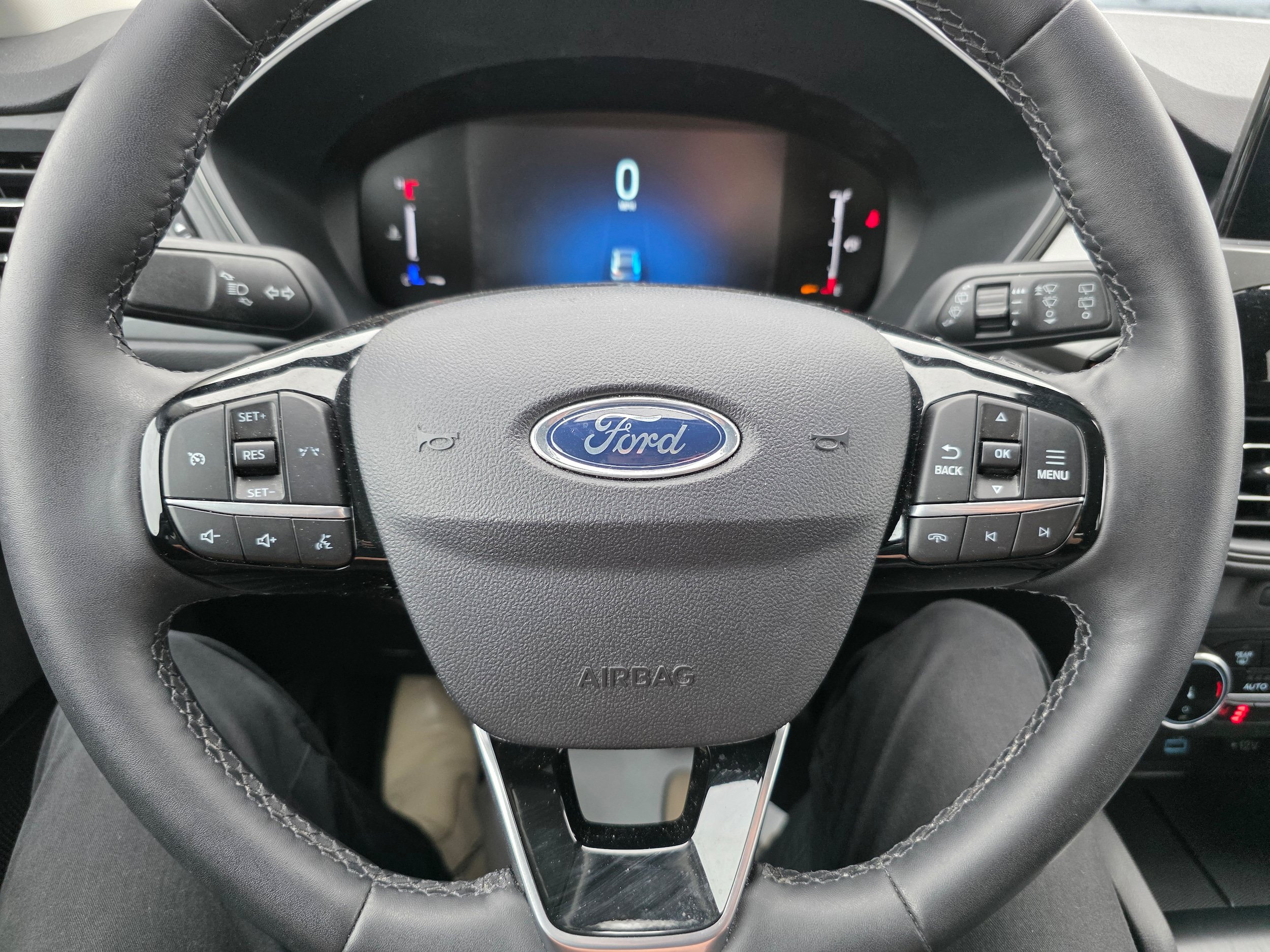 Certified 2023 Ford Escape Active AWD/4WD image 14